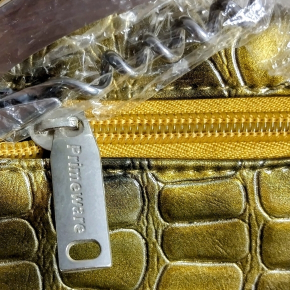 Primeware Wine Bottle PURSE. Thermal New Corkscrew Included Yellow. - Picture 8 of 13